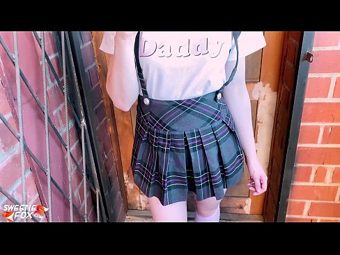 ❤️ Schoolgirl Sucks ya dick miri emi na iberibe kama klaasị. ❤️❌  Ihe na-akpali agụụ mmekọahụ n'ụlọ